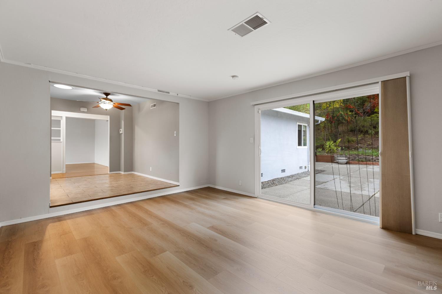 Detail Gallery Image 20 of 58 For 700 Tamarack Dr, San Rafael,  CA 94903 - 3 Beds | 2 Baths