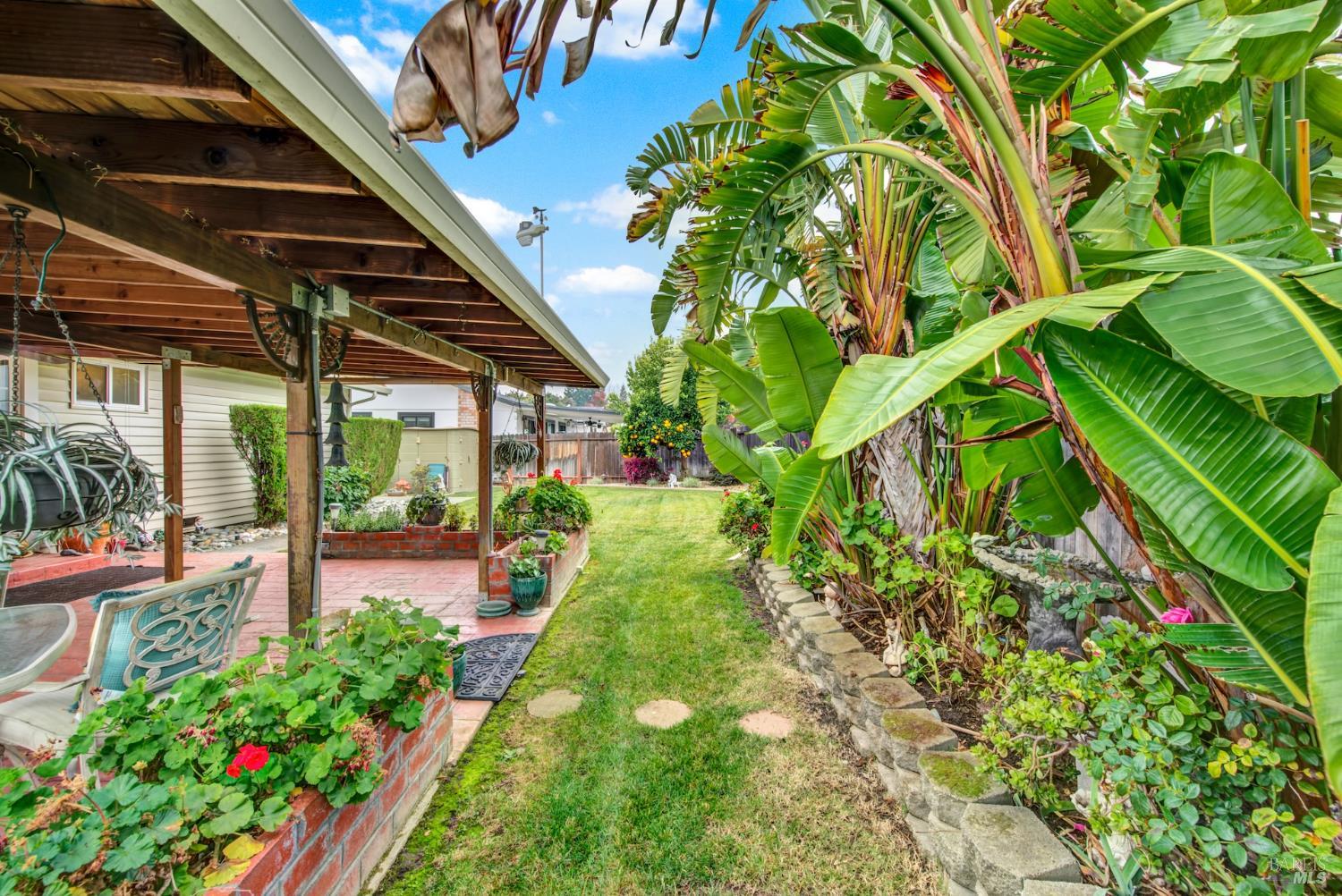 Detail Gallery Image 64 of 78 For 221 Livingston Ave, Vacaville,  CA 95687 - 3 Beds | 2 Baths