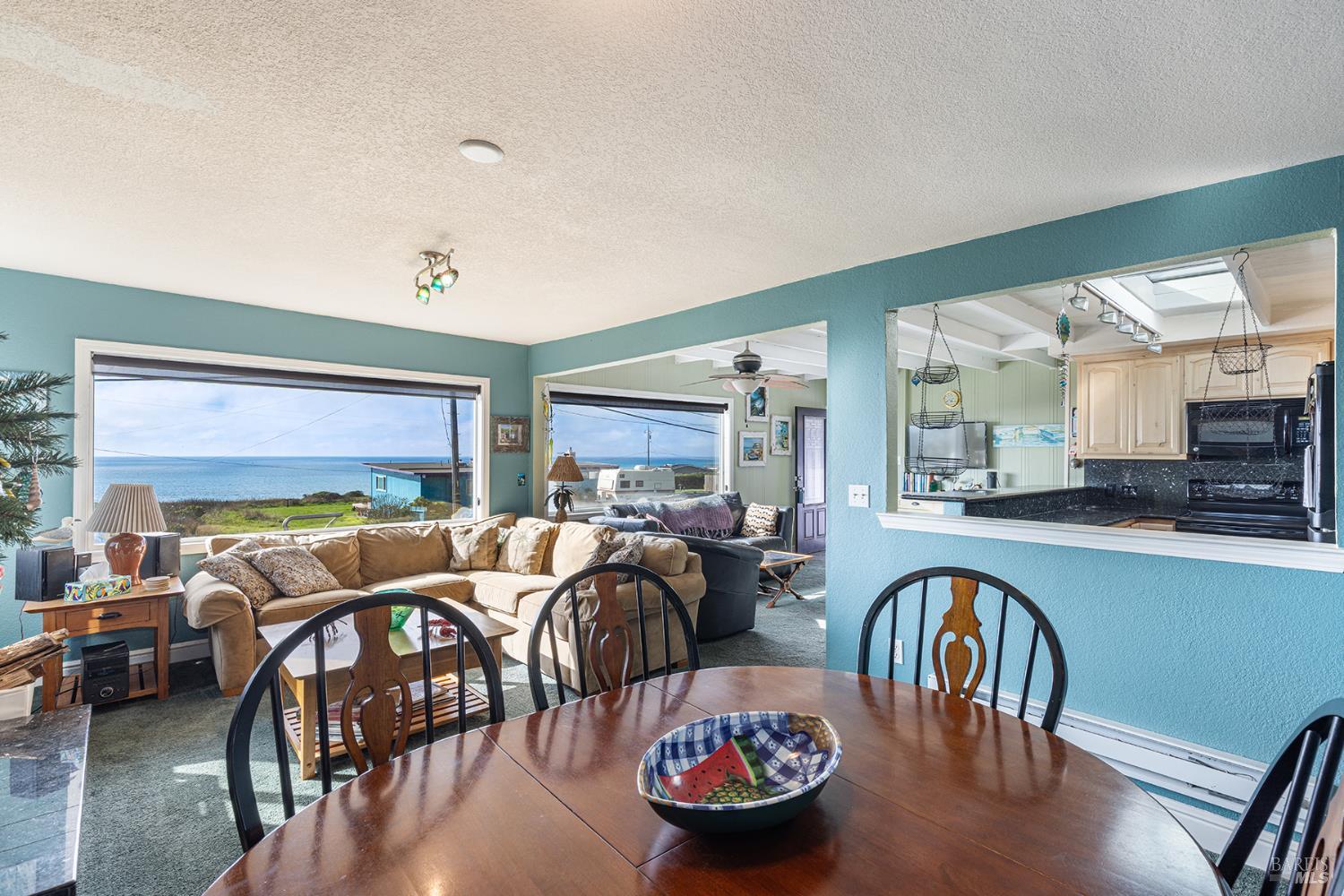 Detail Gallery Image 6 of 54 For 4894 Coastal Ave, Bodega Bay,  CA 94923 - 2 Beds | 1 Baths