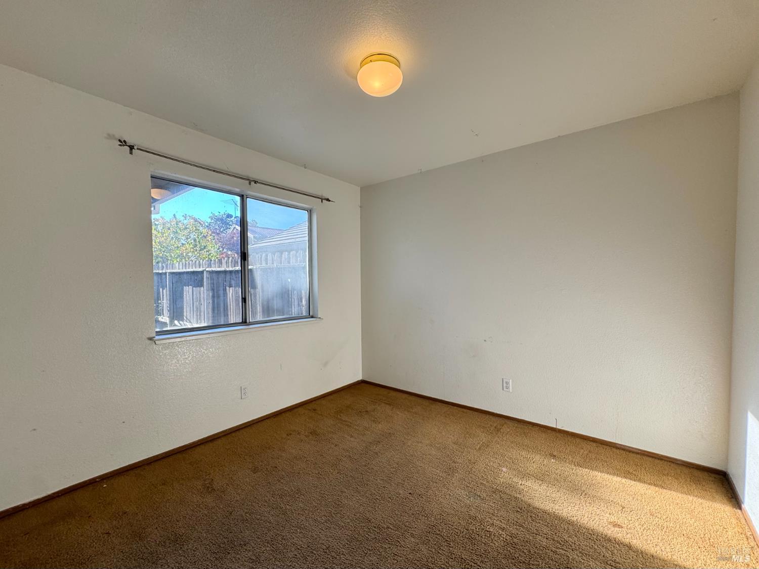 Detail Gallery Image 23 of 34 For 21 Winestone Ct, Napa,  CA 94558 - 3 Beds | 2 Baths