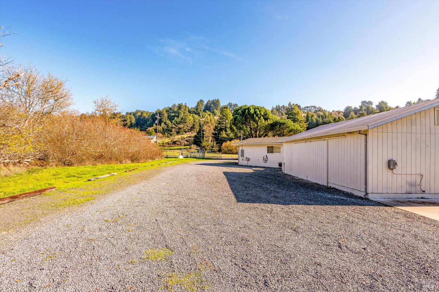 Detail Gallery Image 41 of 53 For 13180 Bodega Hwy, Sebastopol,  CA 95472 - 3 Beds | 2 Baths