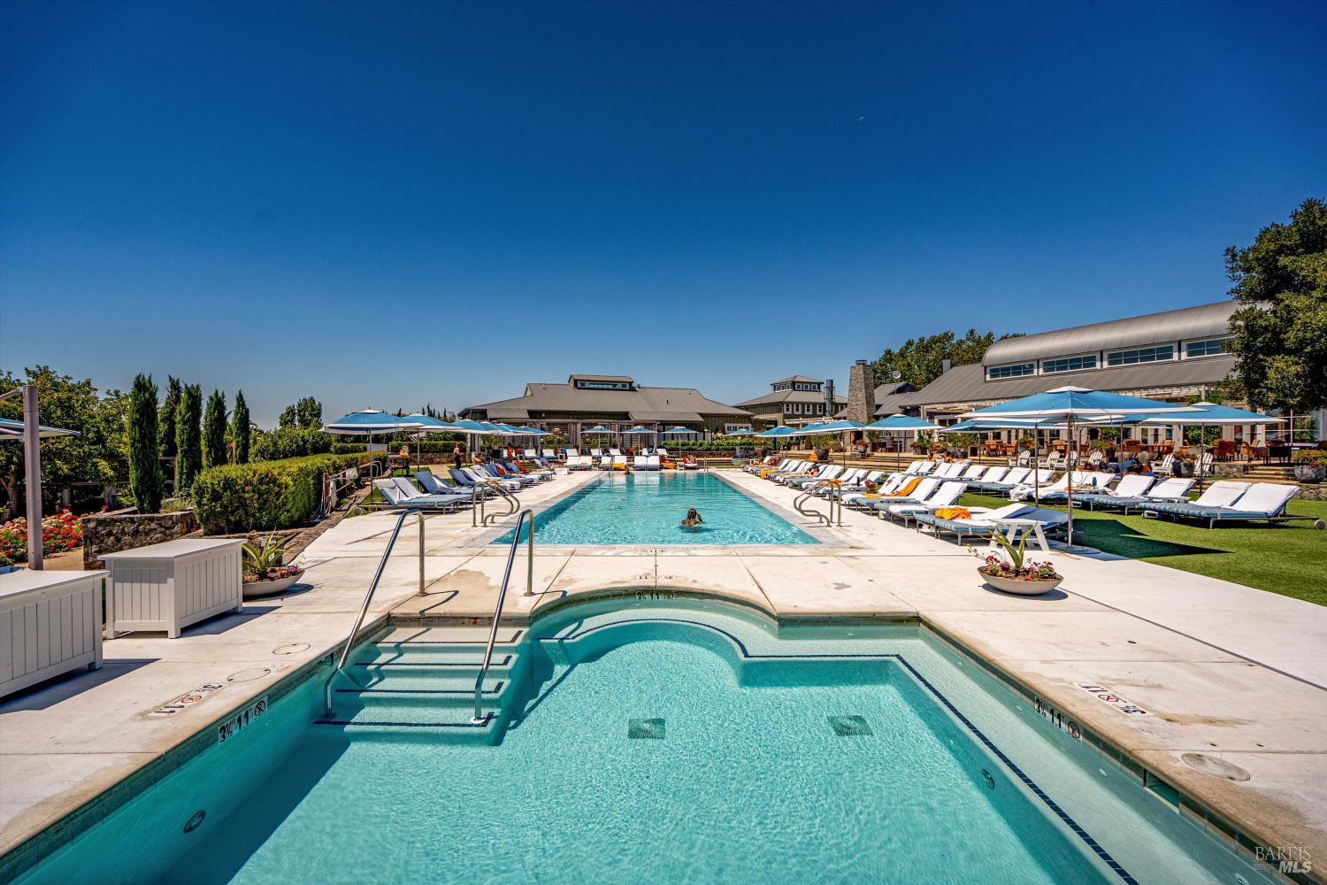 Detail Gallery Image 65 of 86 For 4044 Sonoma Hwy #14,  Napa,  CA 94559 - 2 Beds | 2/1 Baths