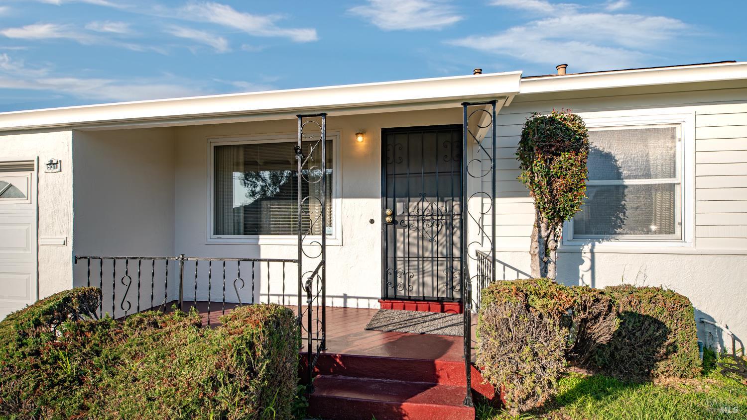 Detail Gallery Image 4 of 33 For 531 Pomona St, San Lorenzo,  CA 94580 - 3 Beds | 1 Baths