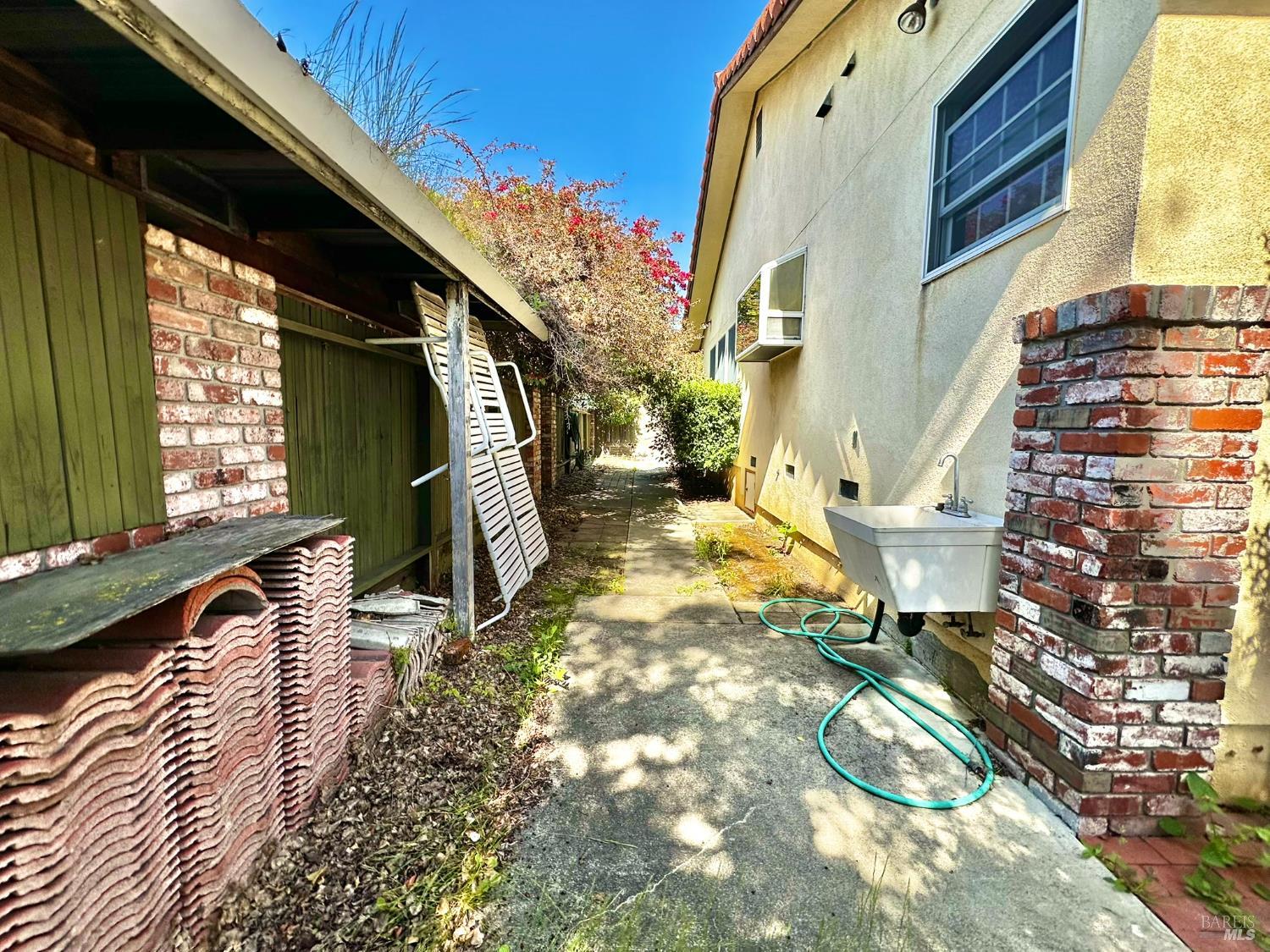 Detail Gallery Image 14 of 66 For 639 E 5th St, Benicia,  CA 94510 - – Beds | – Baths