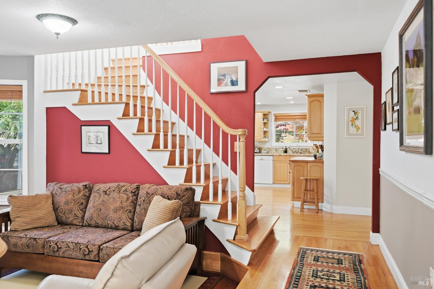 Detail Gallery Image 13 of 52 For 735 Carr Ave, Santa Rosa,  CA 95404 - 3 Beds | 2 Baths