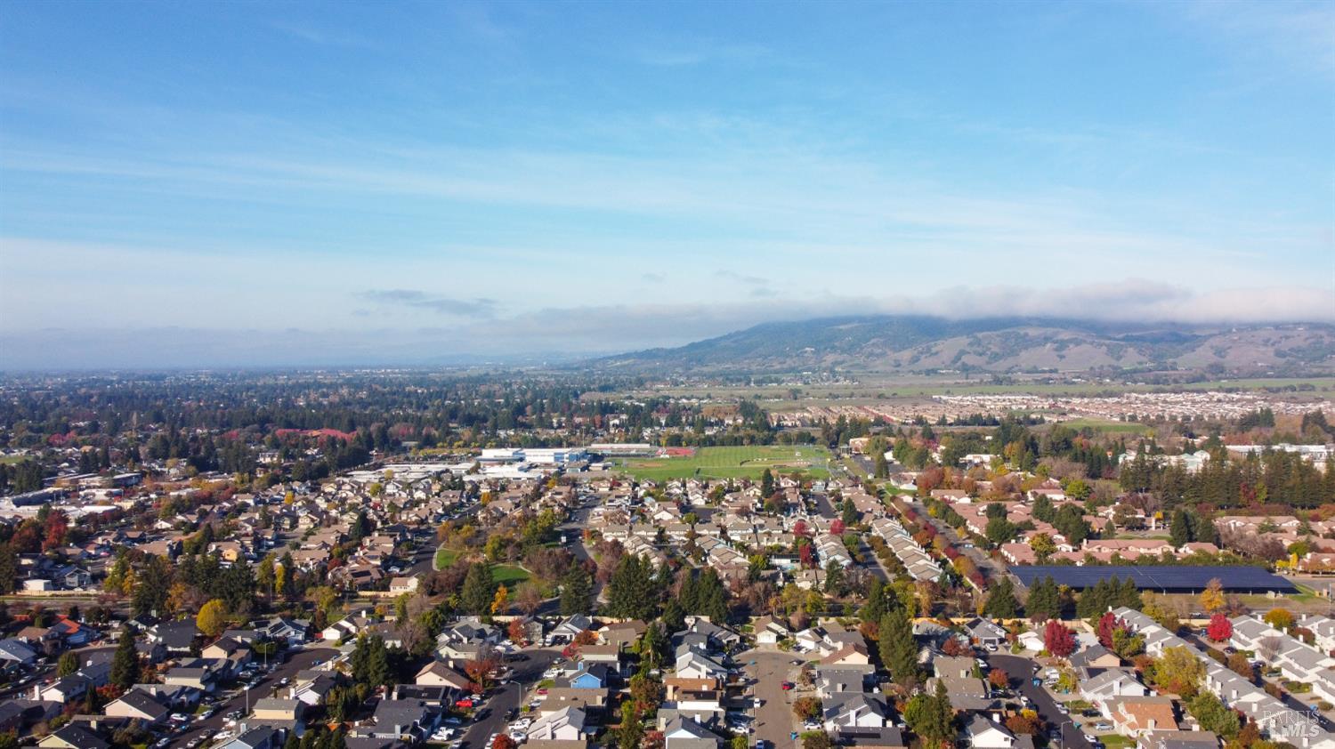Detail Gallery Image 32 of 48 For 1416 Middlebrook Way, Rohnert Park,  CA 94928 - 3 Beds | 2 Baths