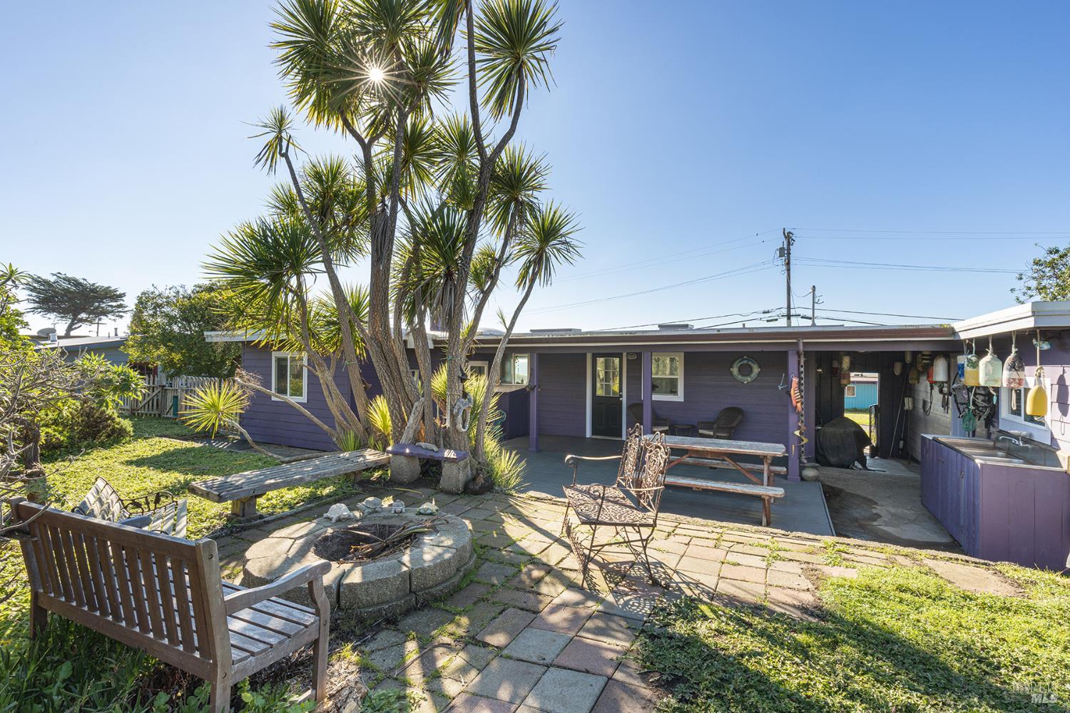 Detail Gallery Image 8 of 54 For 4894 Coastal Ave, Bodega Bay,  CA 94923 - 2 Beds | 1 Baths
