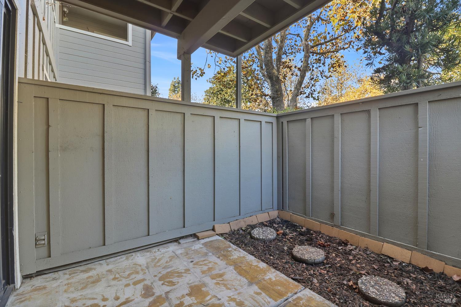 Detail Gallery Image 31 of 35 For 458 Bernice Ln, Sonoma,  CA 95476 - 2 Beds | 2 Baths