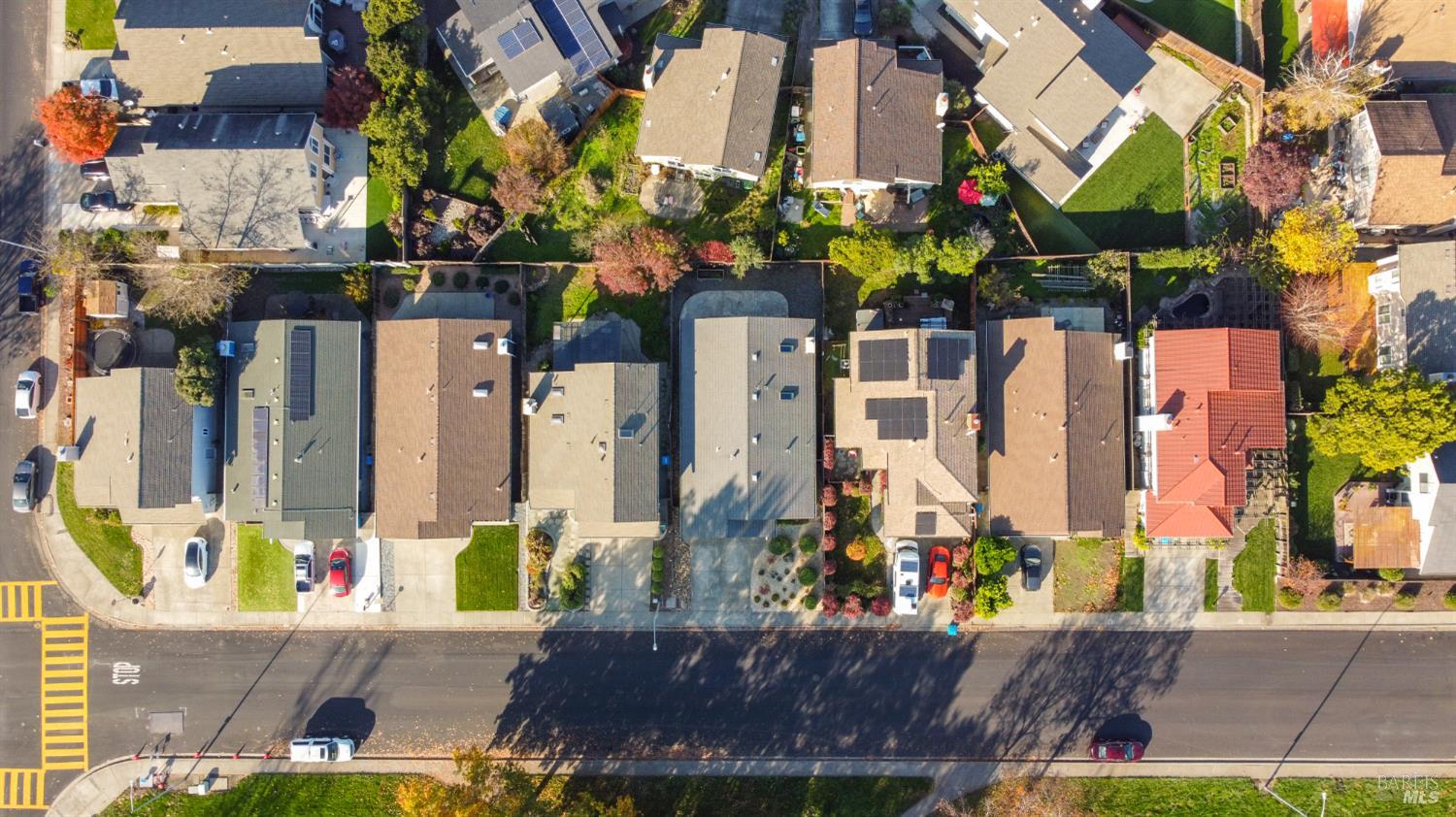 Detail Gallery Image 34 of 48 For 1416 Middlebrook Way, Rohnert Park,  CA 94928 - 3 Beds | 2 Baths