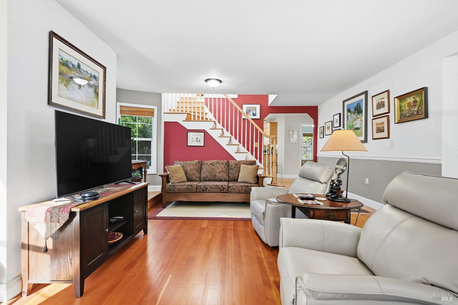 Detail Gallery Image 9 of 52 For 735 Carr Ave, Santa Rosa,  CA 95404 - 3 Beds | 2 Baths