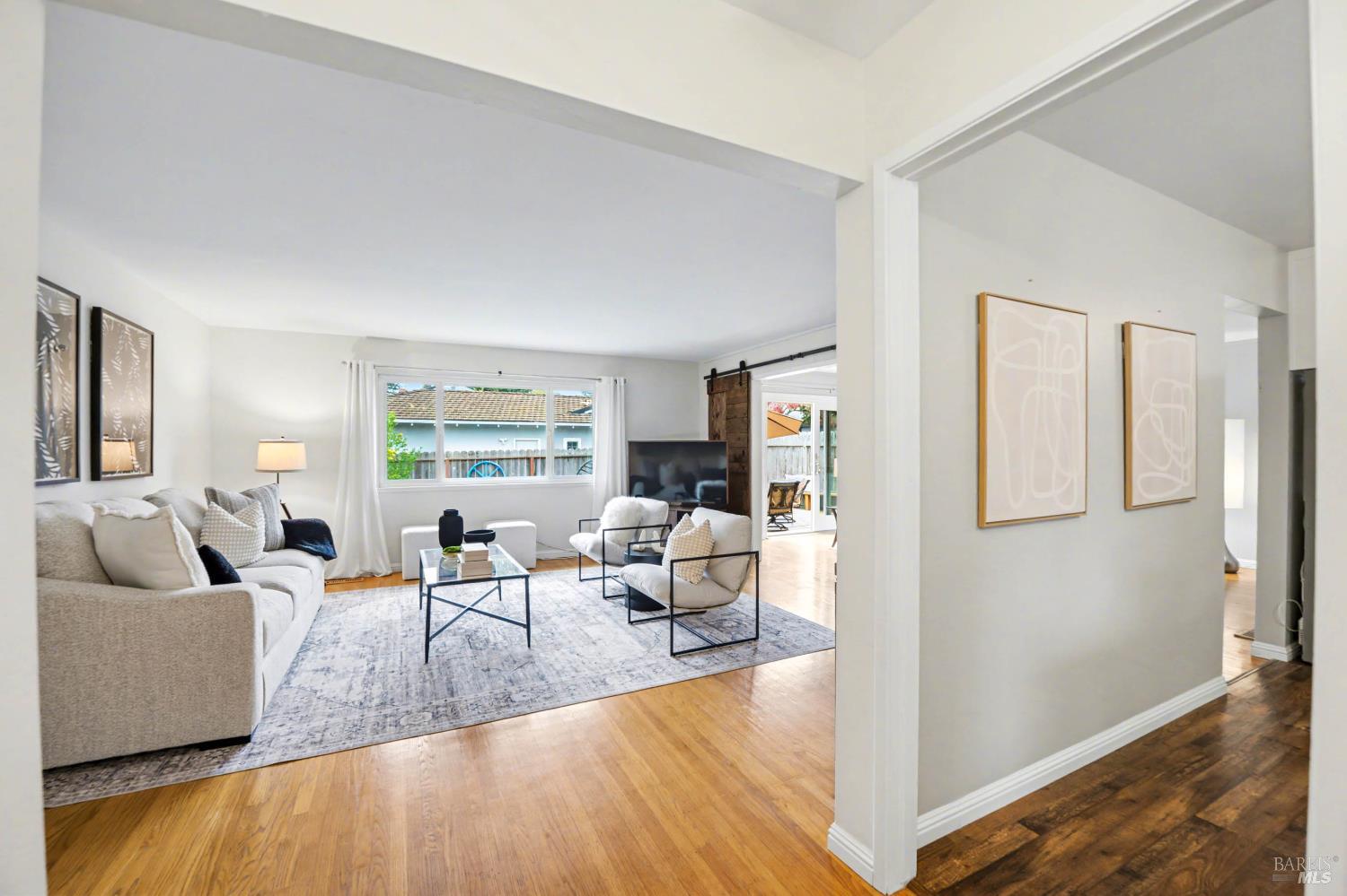 Detail Gallery Image 6 of 53 For 2535 Patricia Dr, Napa,  CA 94558 - 3 Beds | 2 Baths