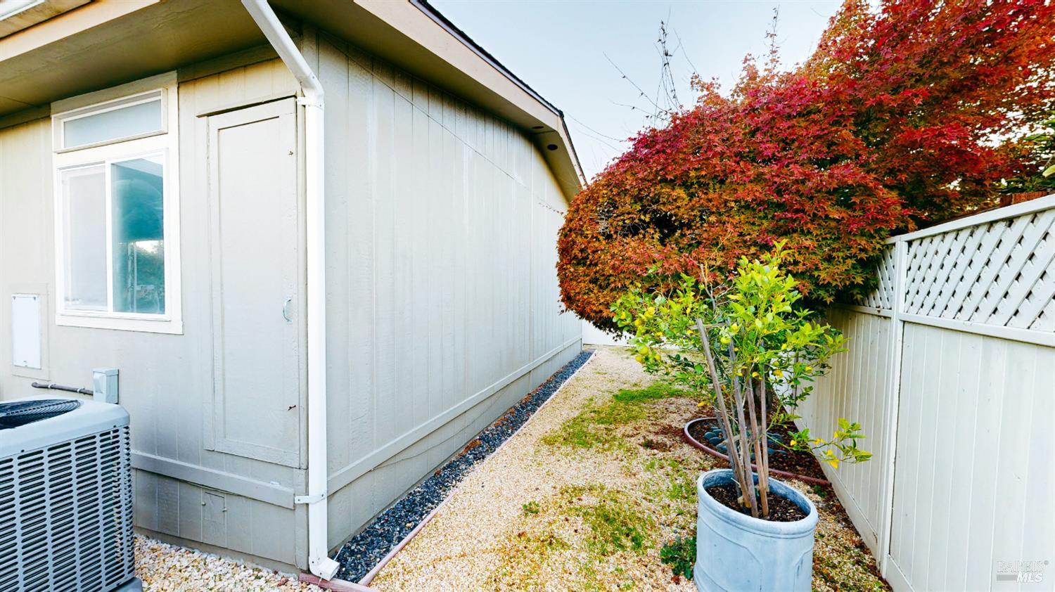 Detail Gallery Image 43 of 51 For 526 Mendocino Dr, Petaluma,  CA 94954 - 2 Beds | 2 Baths