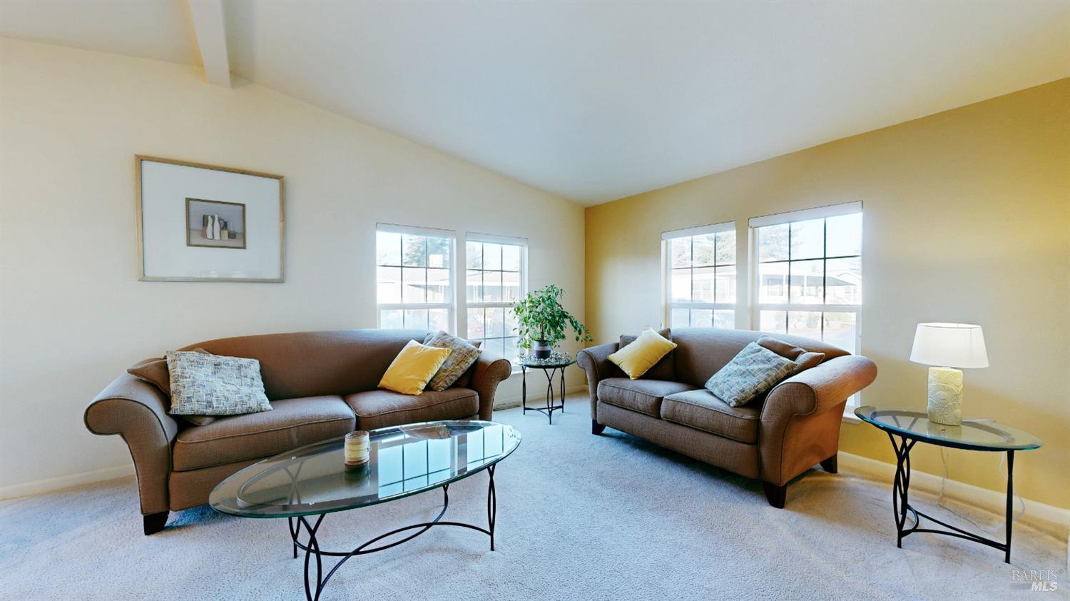 Detail Gallery Image 12 of 51 For 526 Mendocino Dr, Petaluma,  CA 94954 - 2 Beds | 2 Baths