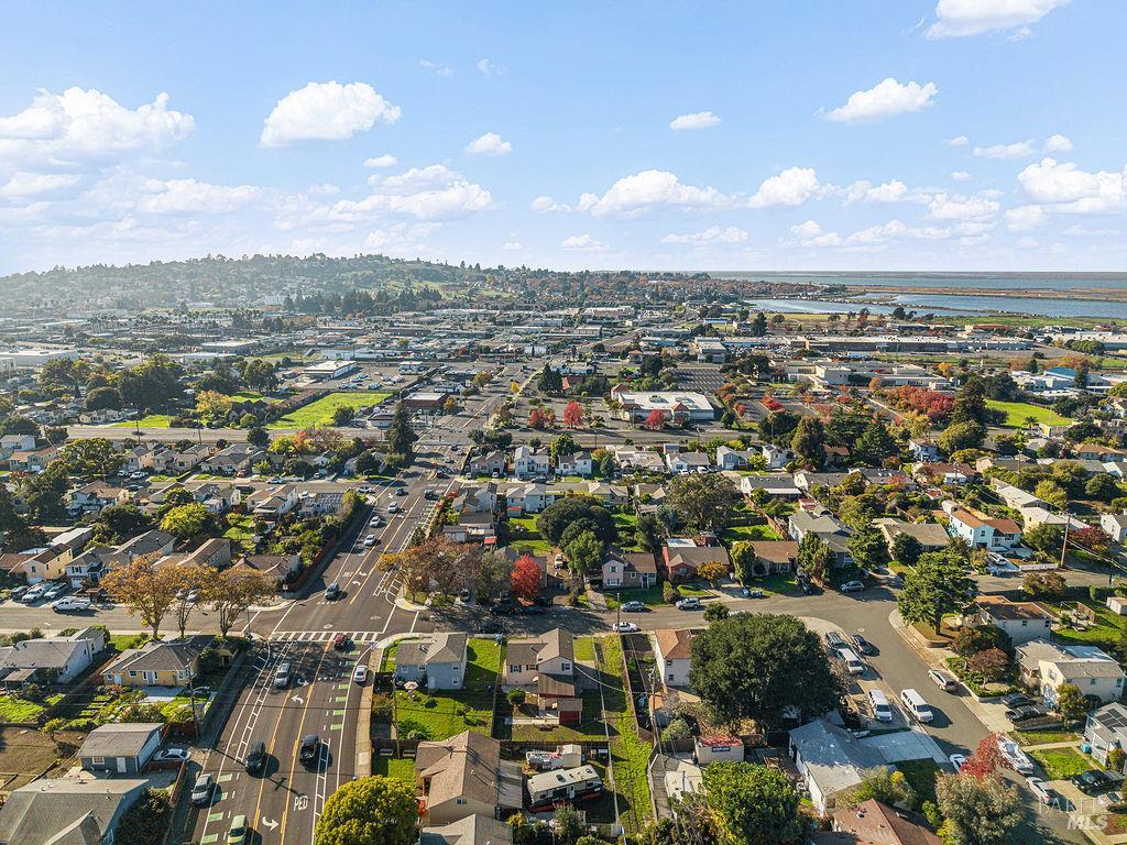 Detail Gallery Image 29 of 31 For 104 Hermosa Ave, Vallejo,  CA 94589 - 2 Beds | 1 Baths