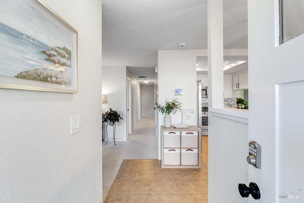 Front Image Thumbnail for BA325101018