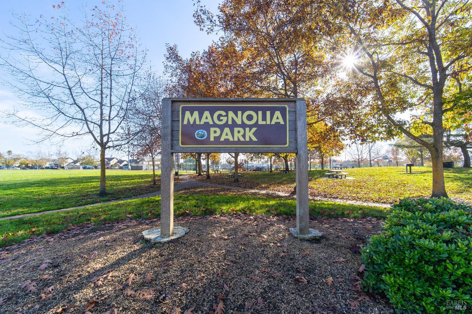 Detail Gallery Image 43 of 48 For 1416 Middlebrook Way, Rohnert Park,  CA 94928 - 3 Beds | 2 Baths