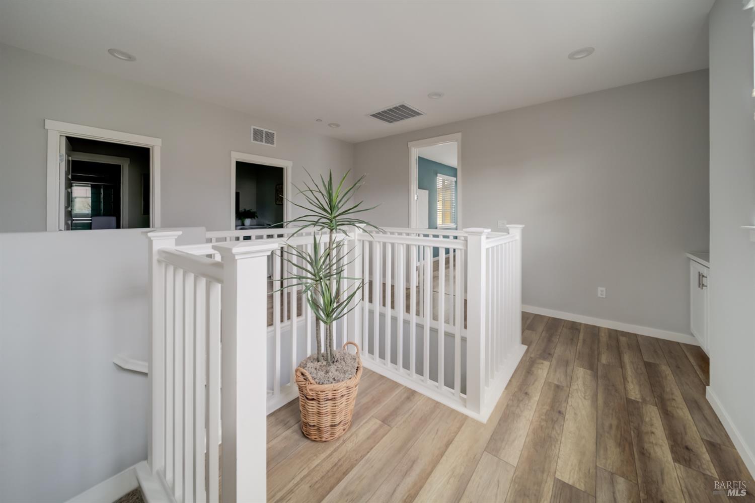 Detail Gallery Image 19 of 47 For 401 Brevard Ct, Fairfield,  CA 94534 - 4 Beds | 3 Baths