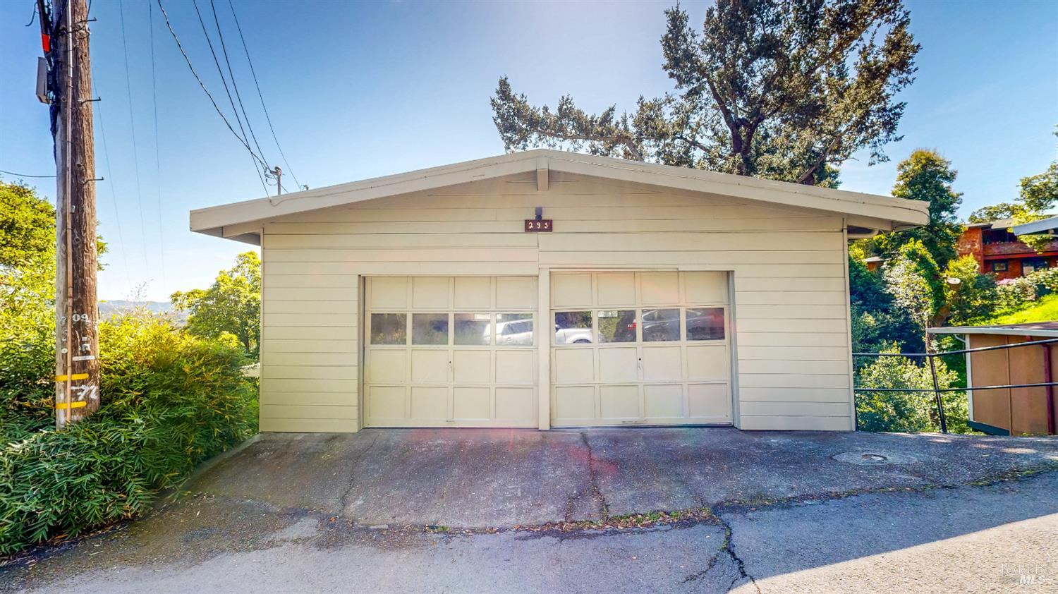 Detail Gallery Image 4 of 17 For 295 Scenic Rd, Fairfax,  CA 94930 - – Beds | – Baths