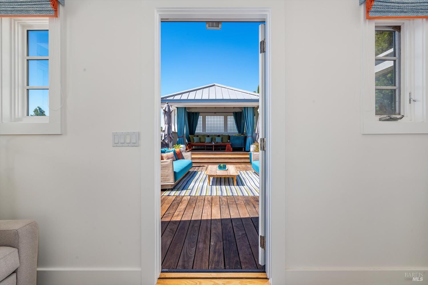 Detail Gallery Image 44 of 86 For 4044 Sonoma Hwy #14,  Napa,  CA 94559 - 2 Beds | 2/1 Baths