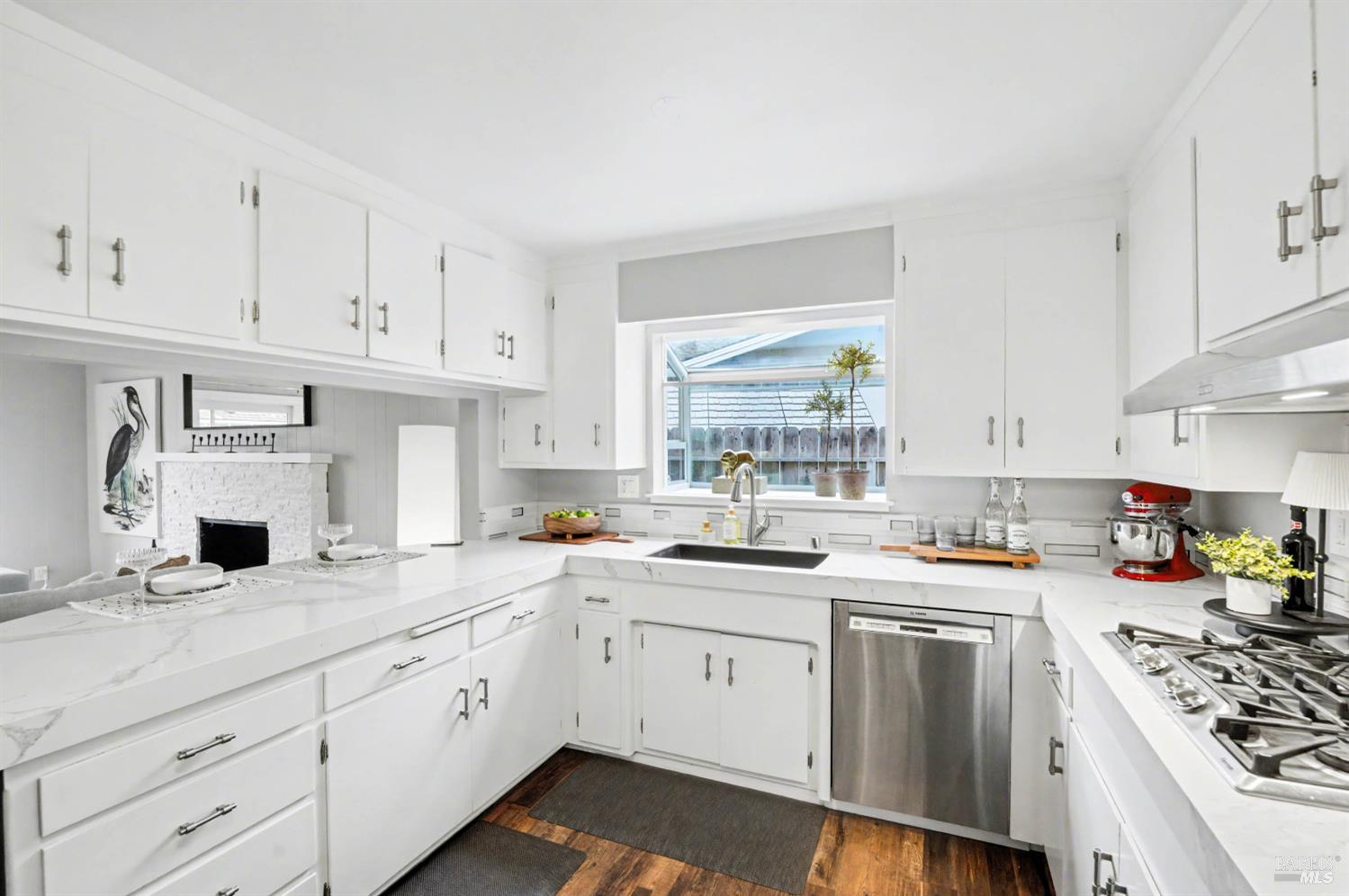 Detail Gallery Image 23 of 53 For 2535 Patricia Dr, Napa,  CA 94558 - 3 Beds | 2 Baths