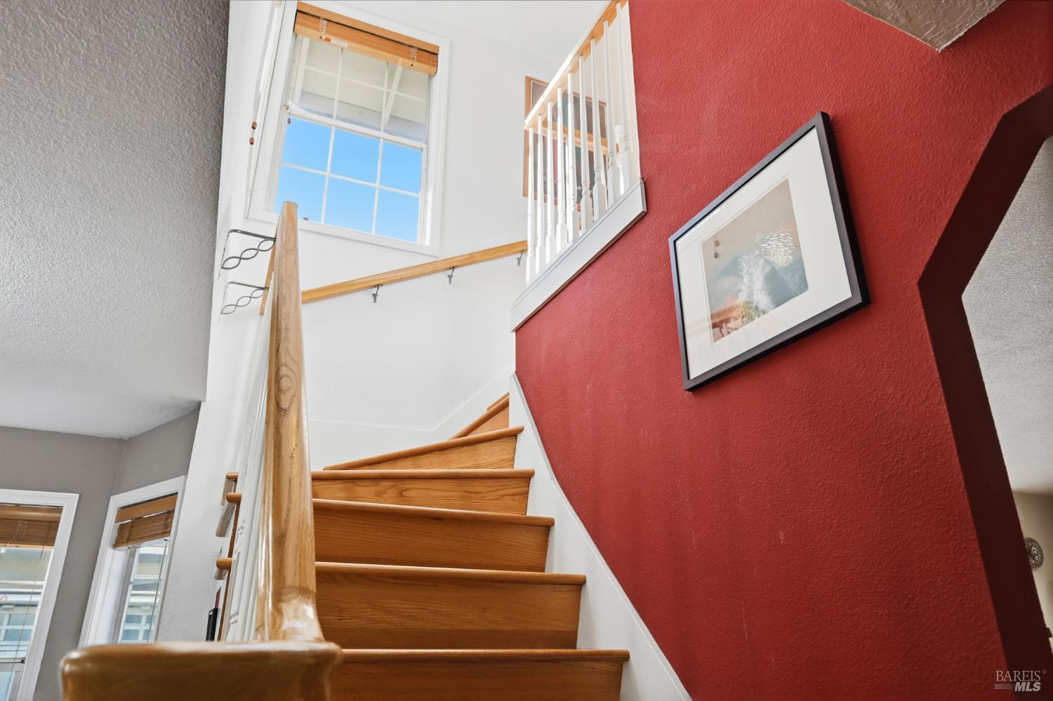 Detail Gallery Image 28 of 52 For 735 Carr Ave, Santa Rosa,  CA 95404 - 3 Beds | 2 Baths