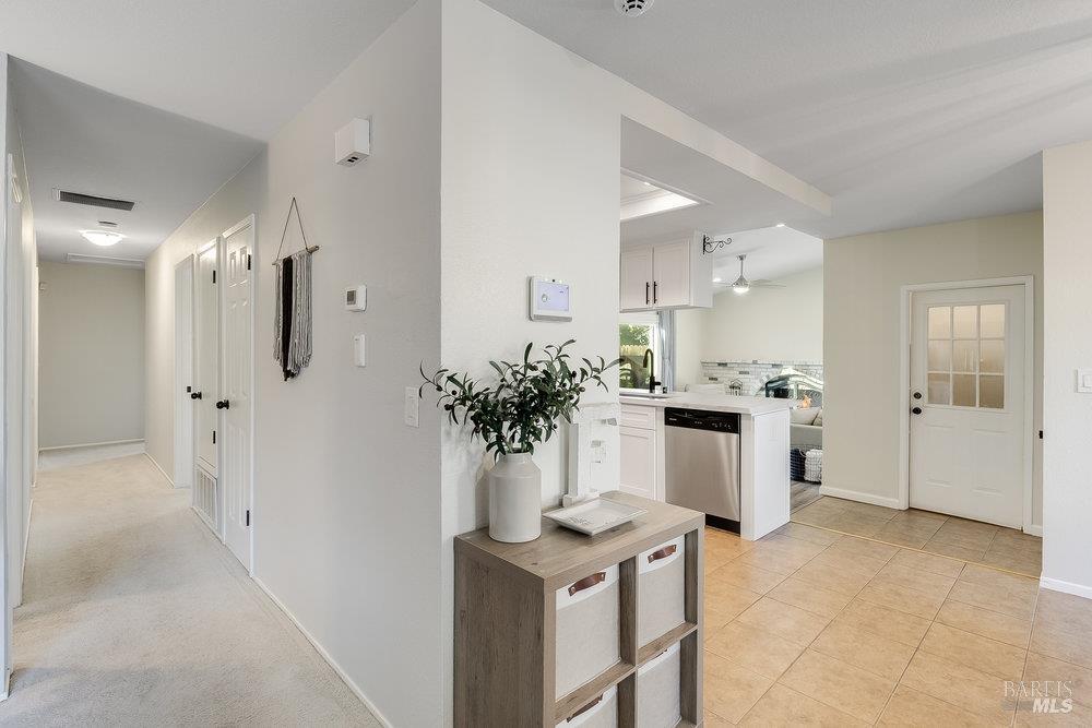 Detail Gallery Image 2 of 68 For 125 Easson Ct, Vallejo,  CA 94591 - 3 Beds | 2 Baths