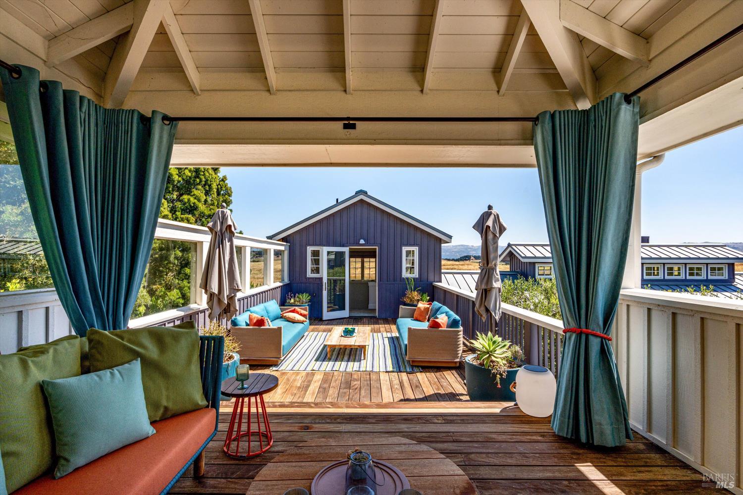 Detail Gallery Image 46 of 86 For 4044 Sonoma Hwy #14,  Napa,  CA 94559 - 2 Beds | 2/1 Baths