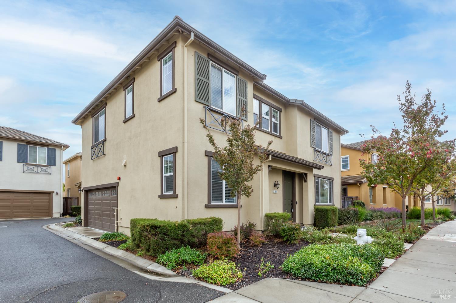 Detail Gallery Image 2 of 47 For 401 Brevard Ct, Fairfield,  CA 94534 - 4 Beds | 3 Baths