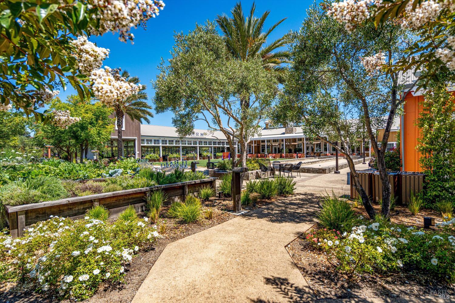 Detail Gallery Image 84 of 86 For 4044 Sonoma Hwy #14,  Napa,  CA 94559 - 2 Beds | 2/1 Baths