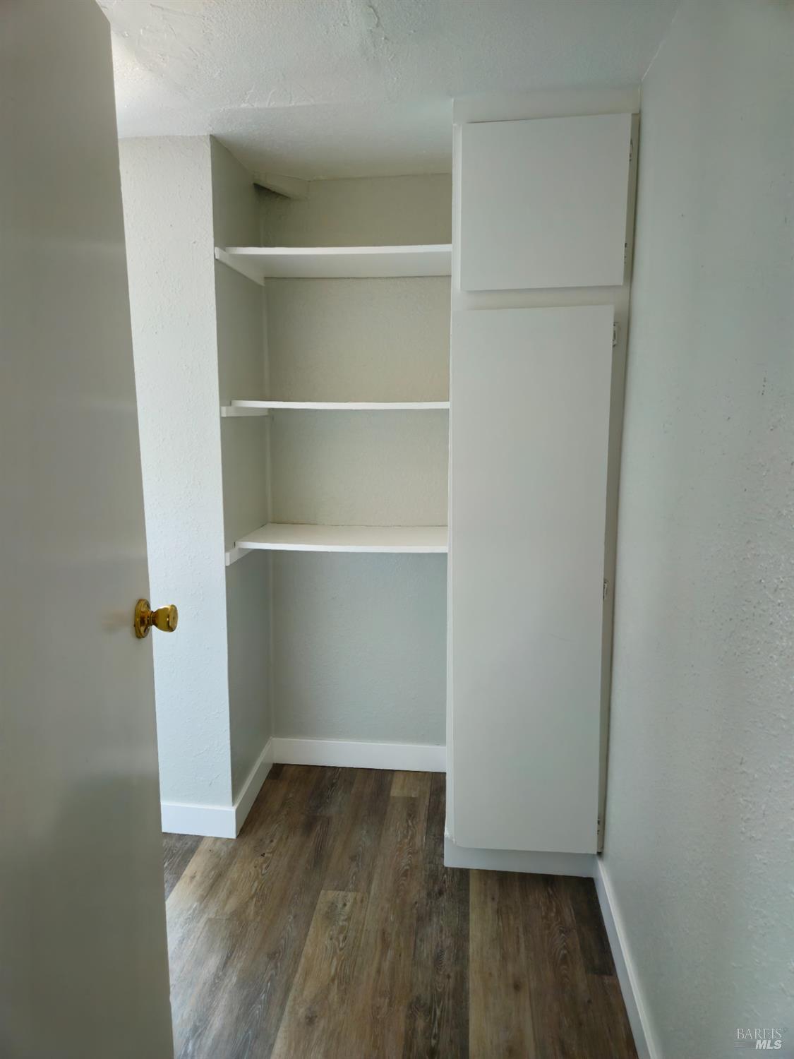 Detail Gallery Image 5 of 5 For 627 Maine St #B,  Vallejo,  CA 94590 - 3 Beds | 1 Baths