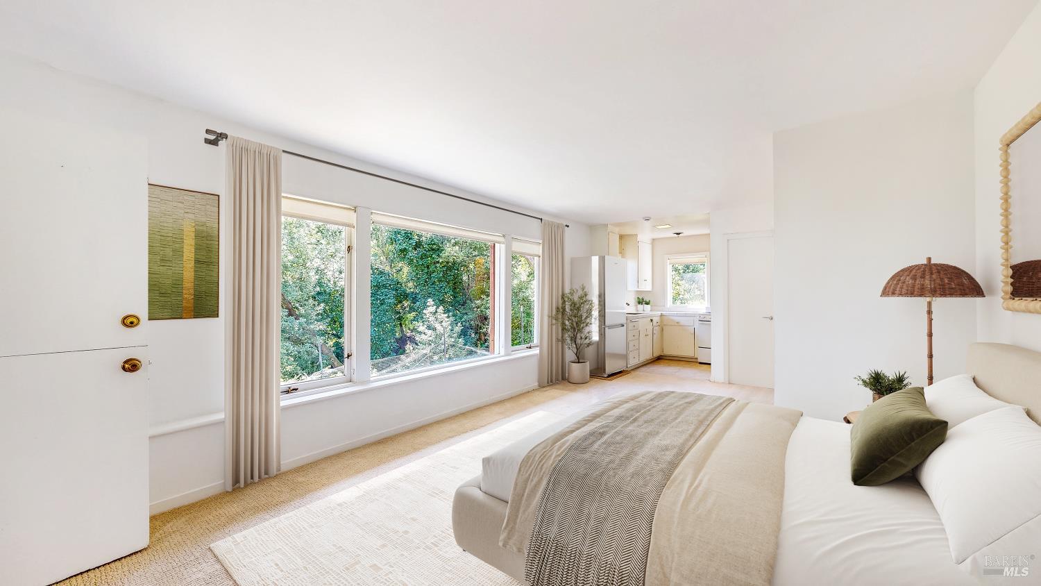 Front Image Thumbnail for BA325099649