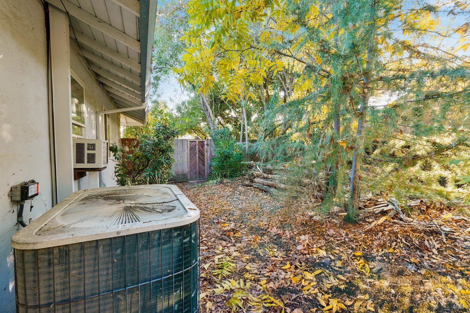 Detail Gallery Image 79 of 80 For 300 Neil St, Vacaville,  CA 95688 - 3 Beds | 2 Baths