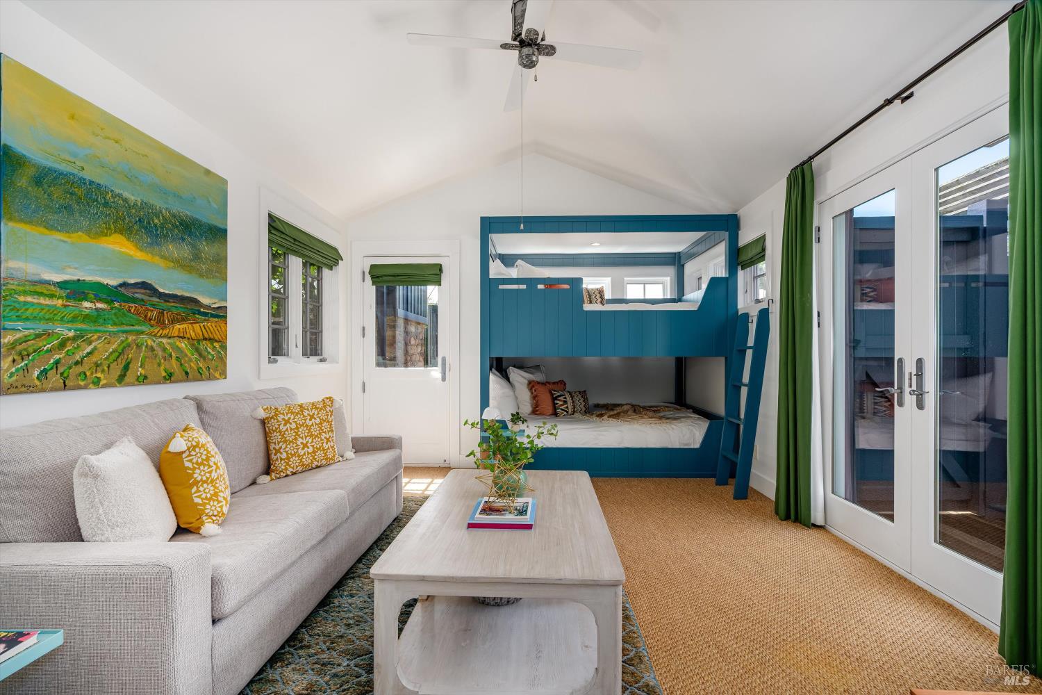 Detail Gallery Image 34 of 86 For 4044 Sonoma Hwy #14,  Napa,  CA 94559 - 2 Beds | 2/1 Baths