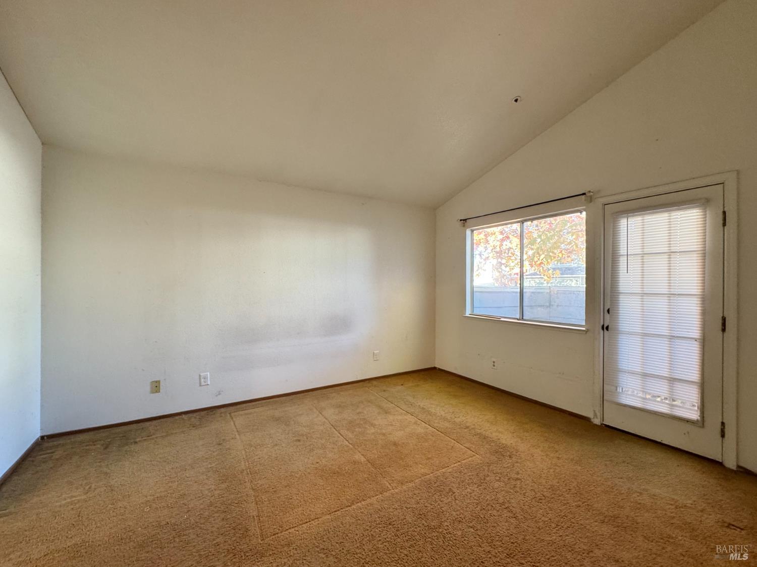 Detail Gallery Image 25 of 34 For 21 Winestone Ct, Napa,  CA 94558 - 3 Beds | 2 Baths