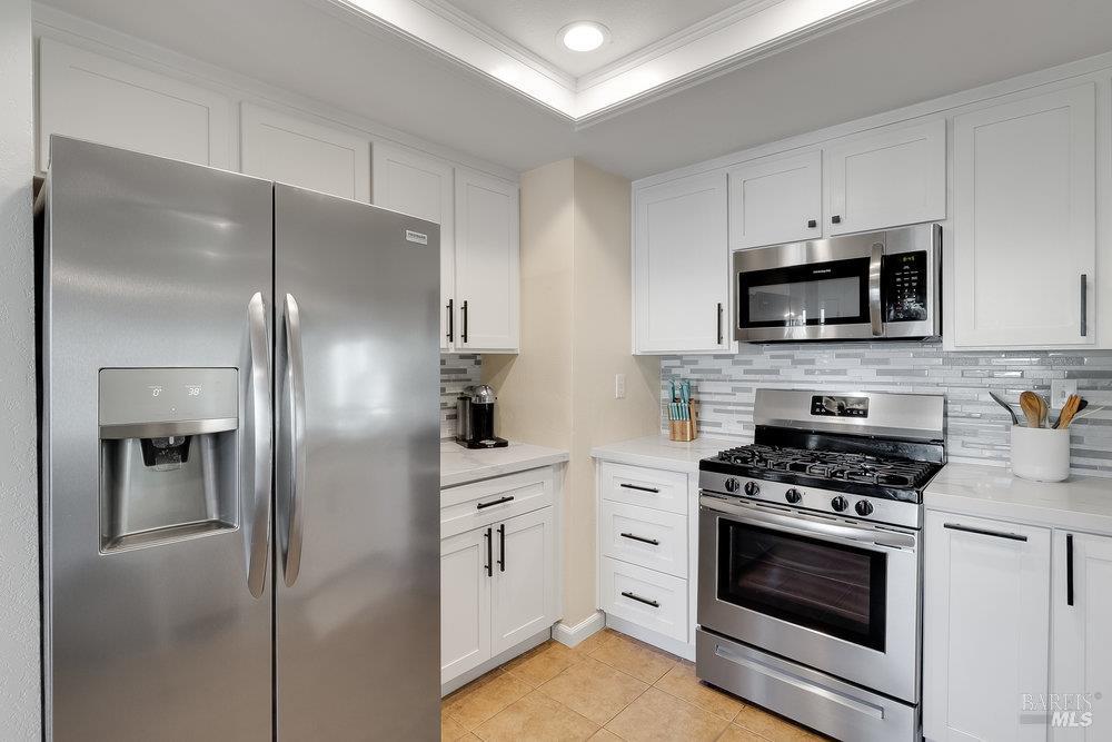 Detail Gallery Image 7 of 68 For 125 Easson Ct, Vallejo,  CA 94591 - 3 Beds | 2 Baths