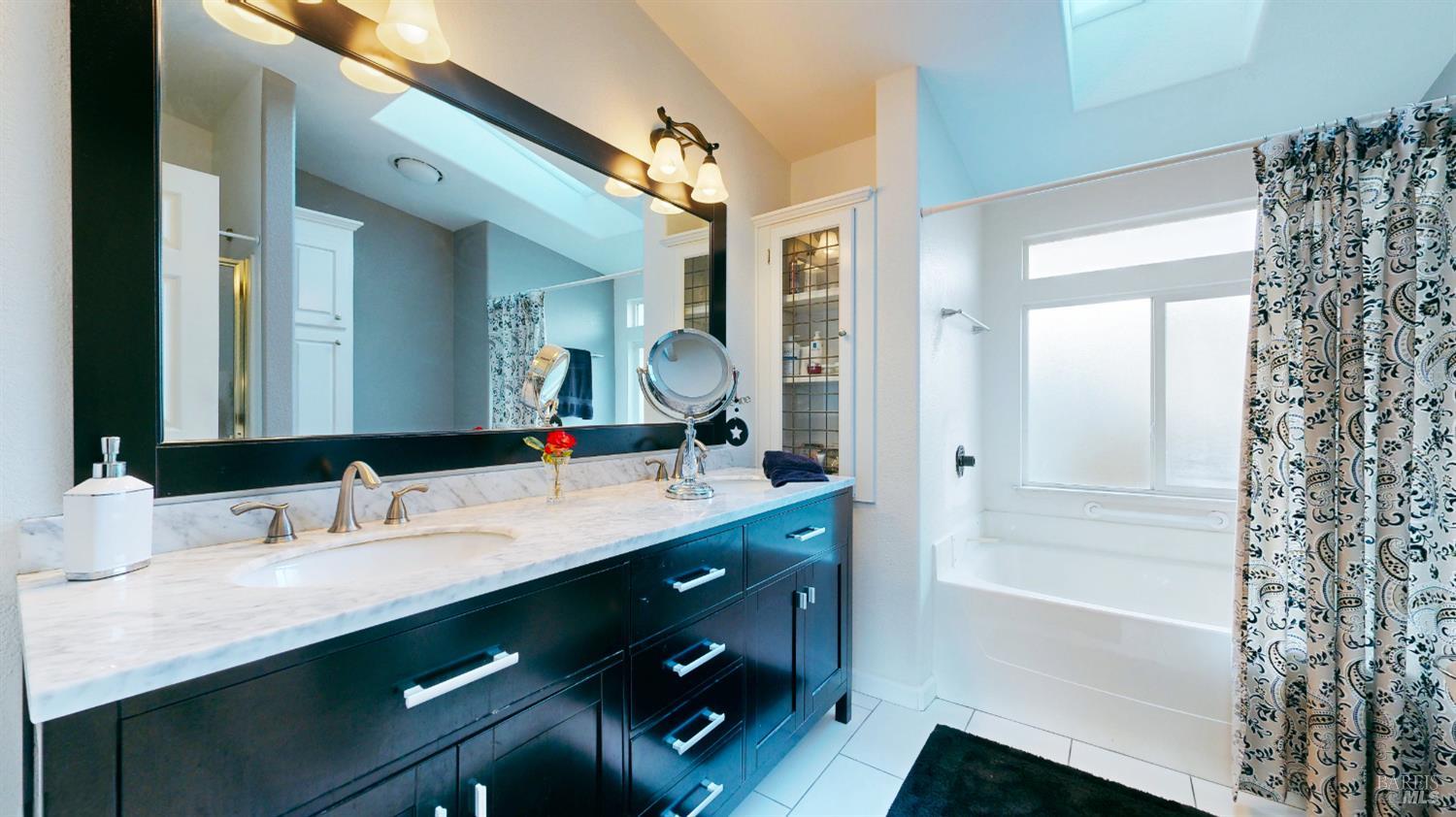 Detail Gallery Image 36 of 51 For 526 Mendocino Dr, Petaluma,  CA 94954 - 2 Beds | 2 Baths