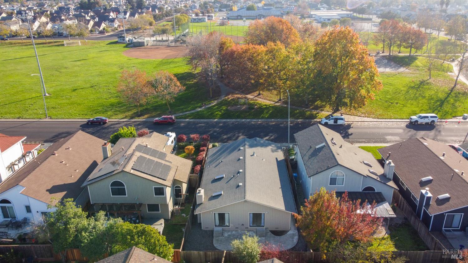 Detail Gallery Image 35 of 48 For 1416 Middlebrook Way, Rohnert Park,  CA 94928 - 3 Beds | 2 Baths