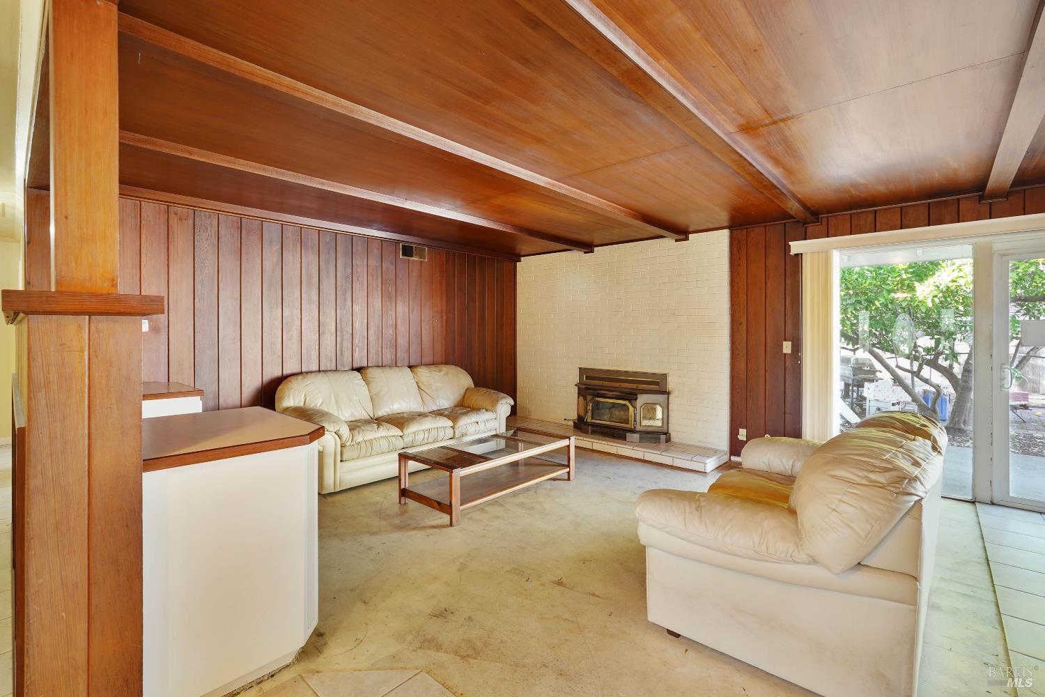 Detail Gallery Image 6 of 80 For 300 Neil St, Vacaville,  CA 95688 - 3 Beds | 2 Baths