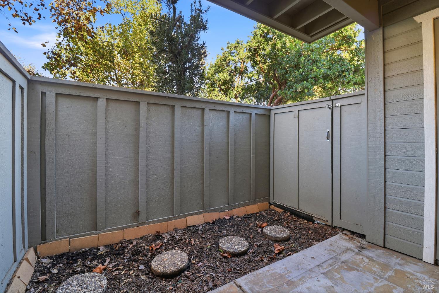 Detail Gallery Image 32 of 35 For 458 Bernice Ln, Sonoma,  CA 95476 - 2 Beds | 2 Baths