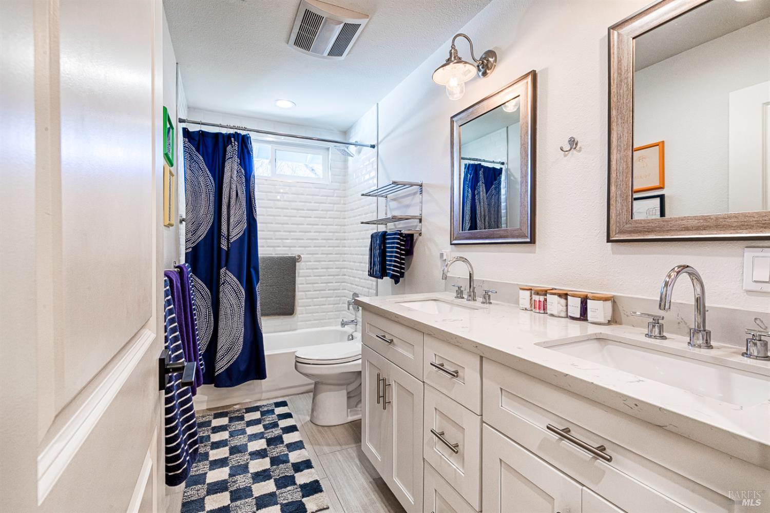 Detail Gallery Image 14 of 31 For 1927 Calavaras Dr, Santa Rosa,  CA 95405 - 3 Beds | 2 Baths