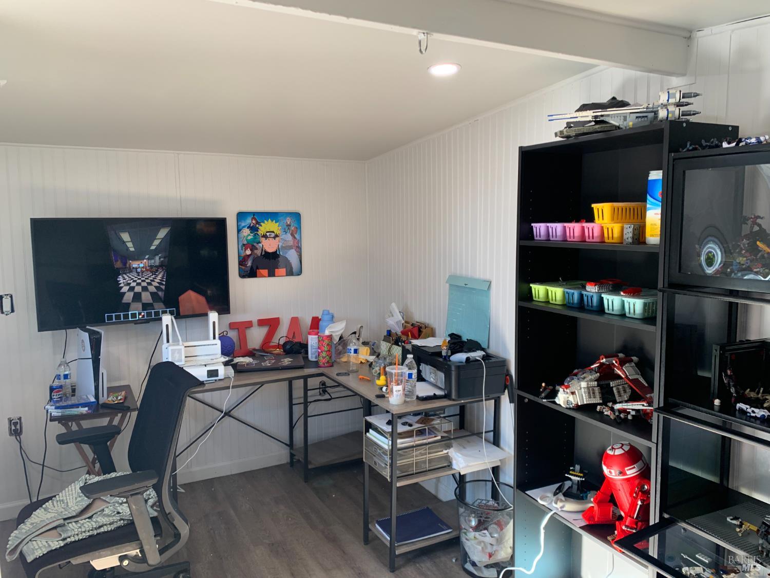 Detail Gallery Image 9 of 17 For 497 Umland Dr, Santa Rosa,  CA 95401 - 3 Beds | 2 Baths