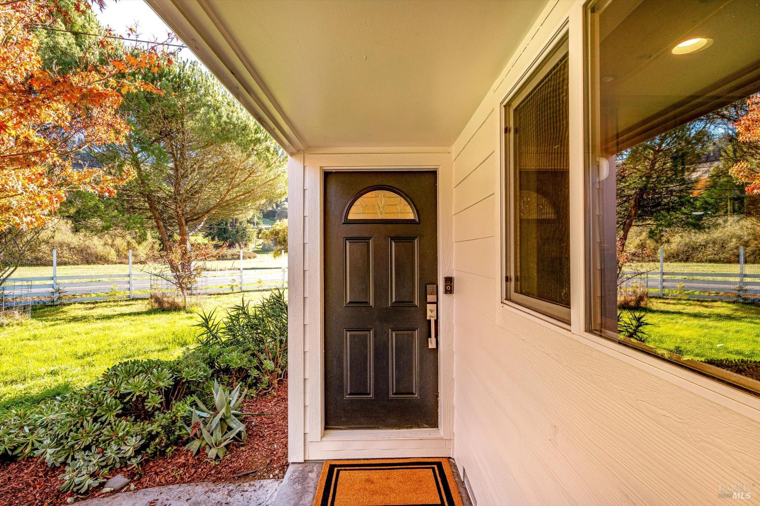 Detail Gallery Image 3 of 53 For 13180 Bodega Hwy, Sebastopol,  CA 95472 - 3 Beds | 2 Baths