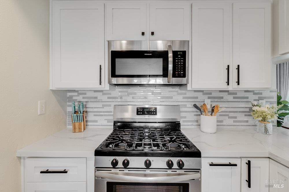 Detail Gallery Image 8 of 68 For 125 Easson Ct, Vallejo,  CA 94591 - 3 Beds | 2 Baths