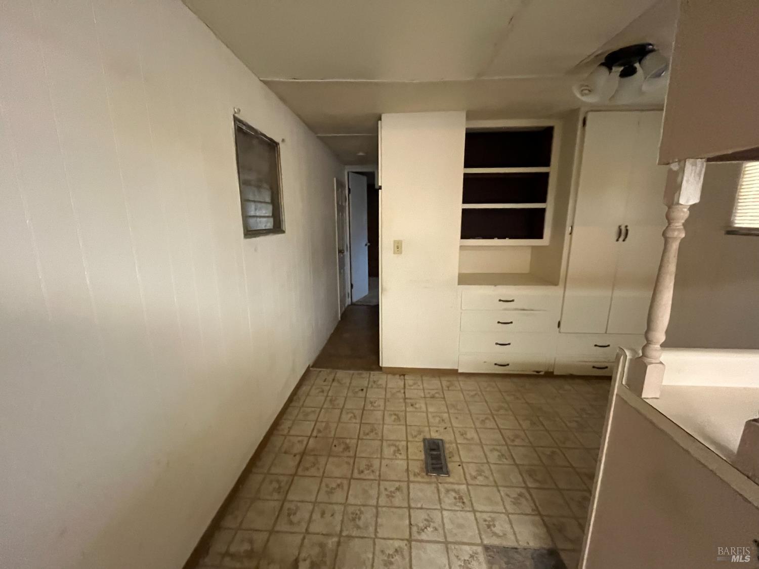 Detail Gallery Image 6 of 10 For 425 Olive St, Vallejo,  CA 94589 - 1 Beds | 1 Baths