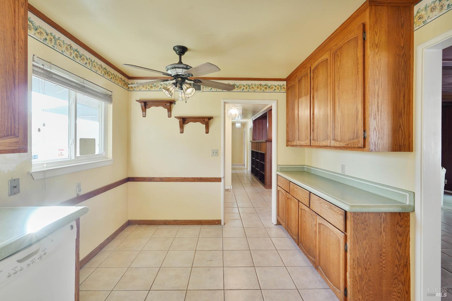 Detail Gallery Image 23 of 80 For 300 Neil St, Vacaville,  CA 95688 - 3 Beds | 2 Baths