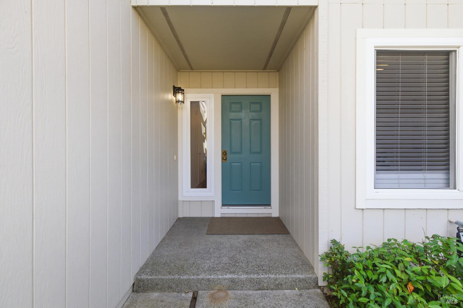 Detail Gallery Image 3 of 43 For 679 Lobelia Ct, Sonoma,  CA 95476 - 2 Beds | 2 Baths