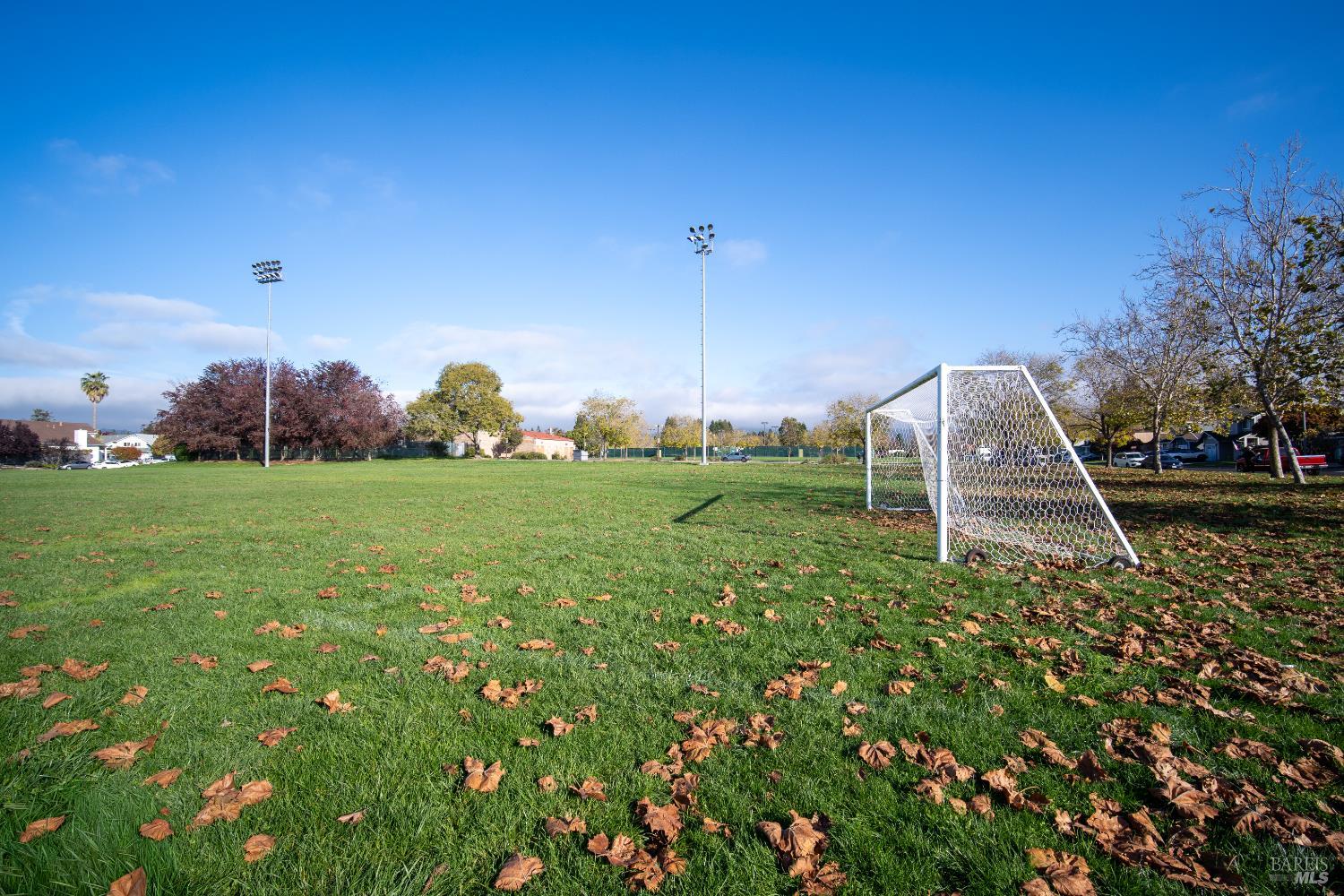 Detail Gallery Image 48 of 48 For 1416 Middlebrook Way, Rohnert Park,  CA 94928 - 3 Beds | 2 Baths