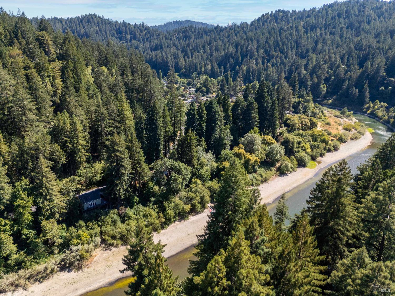 Detail Gallery Image 19 of 20 For 17390 Riverside Dr, Guerneville,  CA 95446 - 2 Beds | 1 Baths