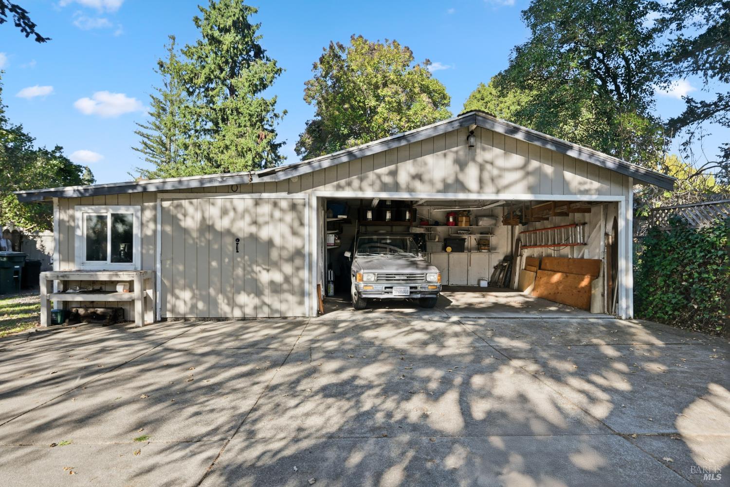 Detail Gallery Image 50 of 52 For 735 Carr Ave, Santa Rosa,  CA 95404 - 3 Beds | 2 Baths