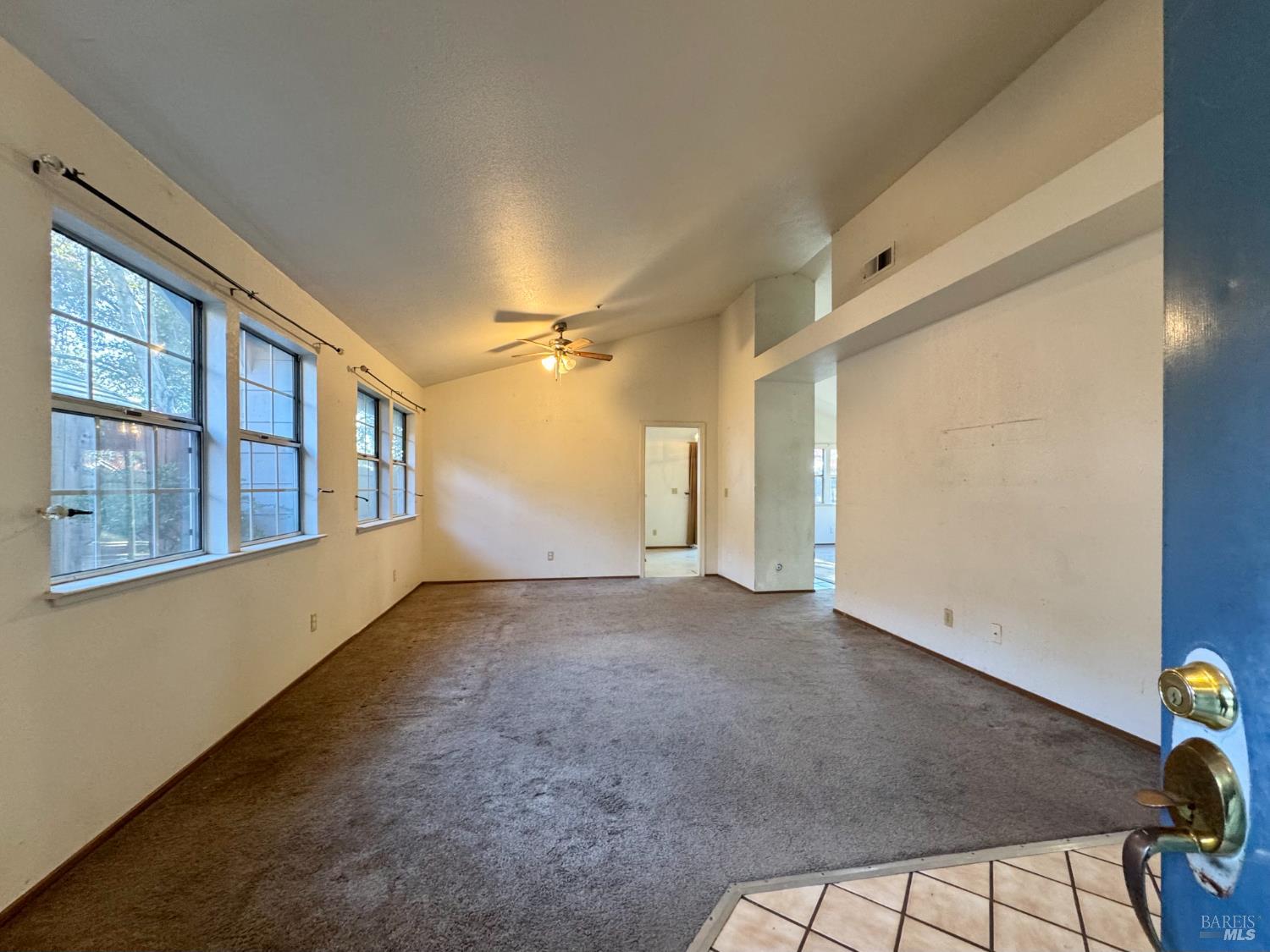 Detail Gallery Image 6 of 34 For 21 Winestone Ct, Napa,  CA 94558 - 3 Beds | 2 Baths